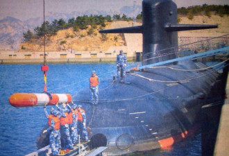 不怕美双航母 093B核潜艇首公开