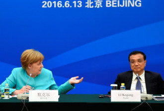 默克尔四面楚歌 中国东北成德国救命稻草