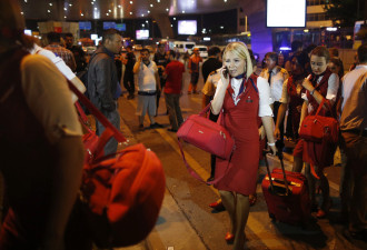 土耳其机场炸弹爆炸41人亡 加航取消所有航班
