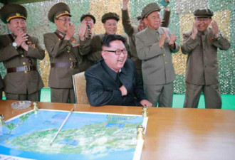 朝鲜导弹试射成功 金正恩大笑 科学家落泪