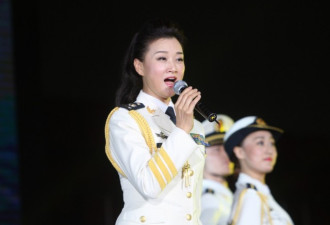 宋祖英星路历程：公开回应传言与绯闻
