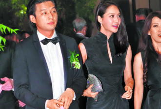 名模白歆惠产子 吴佩慈认干儿子送万元婴儿车