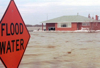 加拿大火灾刚过洪水又来 保险还不赔