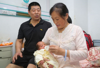 54岁失独母产下试管婴儿 成湖北最高龄产妇