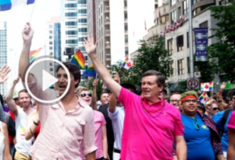 黑人组织成员街头静坐 同性恋大游行一度中断