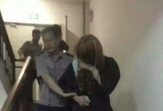 男子戴假发夜闯女寝被抓 学士服内只穿内裤