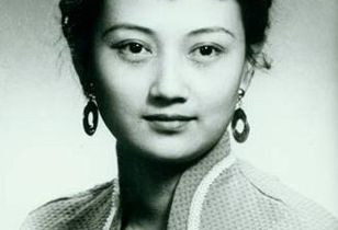 她是中国最美女将军 60年代大众情人
