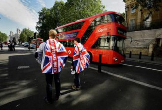 英国脱欧连环效应：国际油价暴跌近5%