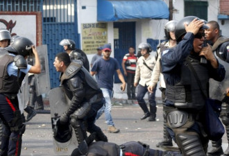 中美同时出手，委内瑞拉变天在即？