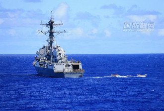 中美大批战舰太平洋会师 中方军官登美舰