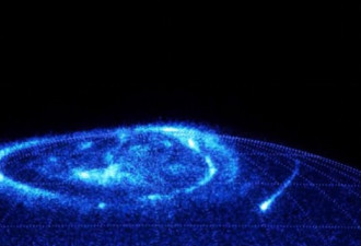 哈勃拍下木星北极绚丽极光:面积可与地球媲美