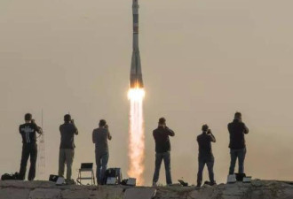 俄载人飞船发射成功:将首次在太空进行DNA测序