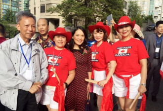 华人女子打鼓队-加拿大国庆游行中的一抹亮色