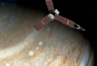 NASA发布朱诺号探测器所拍摄木星近照