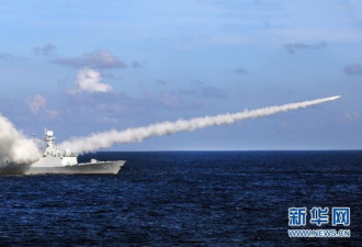 中国海军在南海举行实兵对抗演习现场曝光