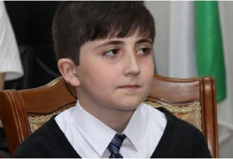 男孩寄3000卢布给普京:望助国家克服经济危机