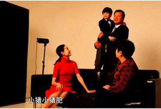 董洁再披婚纱明艳动人 儿子顶顶献花