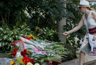 尼斯恐袭：法国为死难者举行三天哀悼
