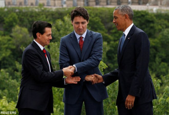 北美峰会 美加西三国首脑史上最尴尬握手