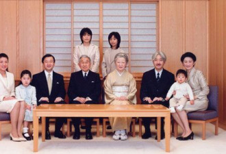 日媒:日本明仁天皇欲生前退位 系200年来首次