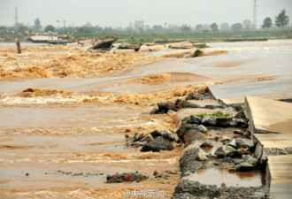 邢台洪灾致25死13失踪 官方解释为何12村进水