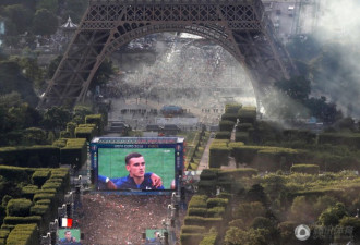 欧洲杯决赛夜巴黎球迷发生暴乱 近40人被捕