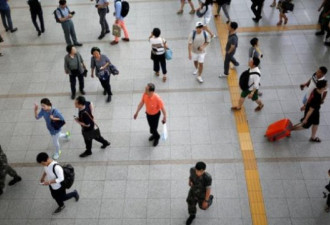 韩国停留的外国人突破200万 半数是中国人