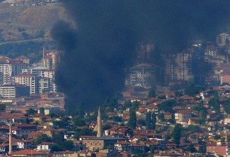 土耳其首都一所民居起火 社交媒体曾传是爆炸