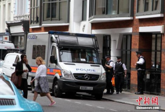 伦敦砍人事件嫌犯身份确认 未发现恐袭动机