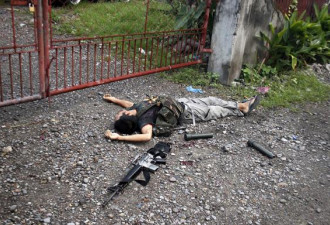 菲律宾强力禁毒续：毒贩横尸街头 十万人自首