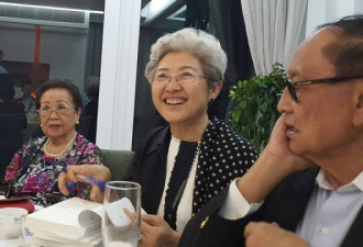 菲前总统拉莫斯访问香港 与傅莹共进晚宴
