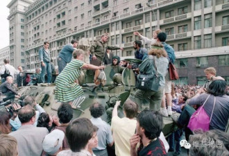 解读苏联解体：军队为何放弃了红色政权