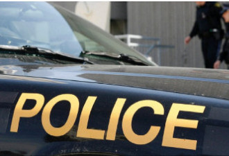 真黑：加拿大240多个警察一起钓鱼执法