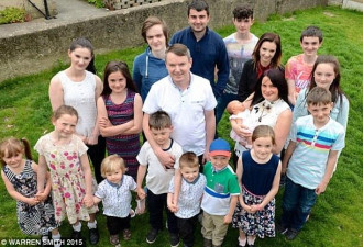 英国家庭连生19个娃 母亲14岁就开始生育