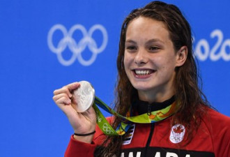 多伦多游泳女将斩获奥运首金 打破奖牌纪录