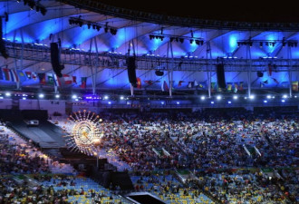 直击：2016里约奥运会闭幕式 圣火熄灭