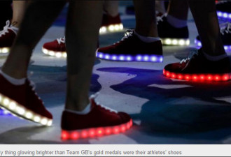 这款让英媒集体高潮的发光鞋 是中国人设计的