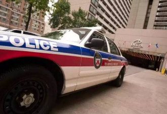 华裔司机“被酒驾” 加拿大警察暴力执法做假证