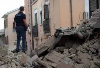 意大利地震至少120人死亡 死伤人数持续上升