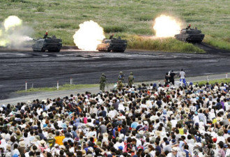 日本举行最大规模夺岛实弹演习 2.7万人观战