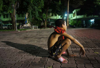 太心酸！实拍悲惨的泰国男童妓，最小只有13岁