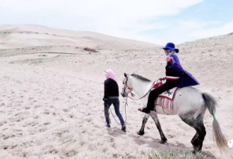 73岁老奶奶骑哈雷走西藏 牛X的人生无关年龄