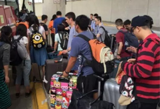 新生Orientation就是个群魔乱舞的节日