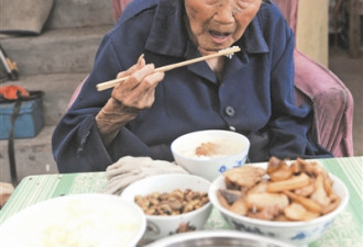 世界最长寿女性突然辞世 曾顿顿离不开回锅肉