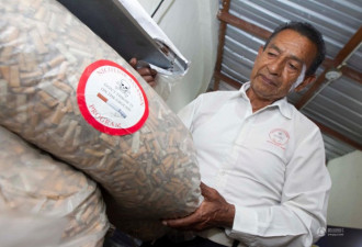 厄瓜多尔男子捡烟头存家中 欲申请世界纪录