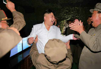 金正恩：美国已在朝鲜核打击范围内