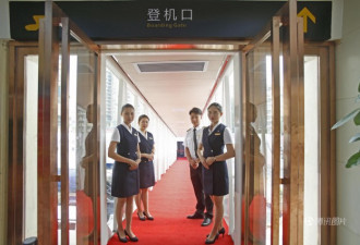 中国首家全真飞机餐厅武汉营业 耗资3500万