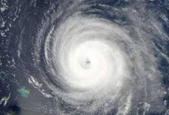 飓风牛顿登陆墨西哥 强袭渡假胜地洛斯卡波斯