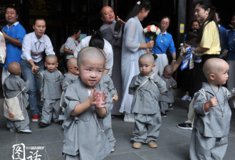 萌翻了！成都来了一大波“小沙弥”