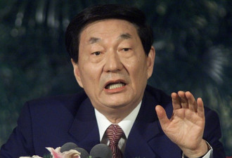 朱镕基评价江泽民：我比他差得远